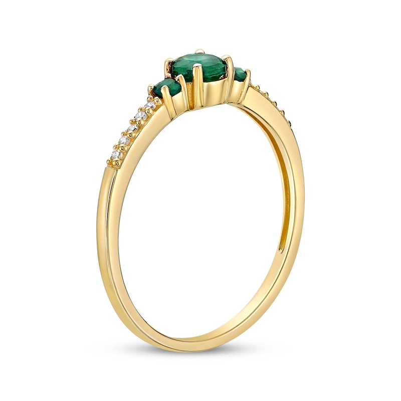 Main Image 2 of Emerald & 1/20 ct tw Diamond 3-Stone Ring 10K Yellow Gold