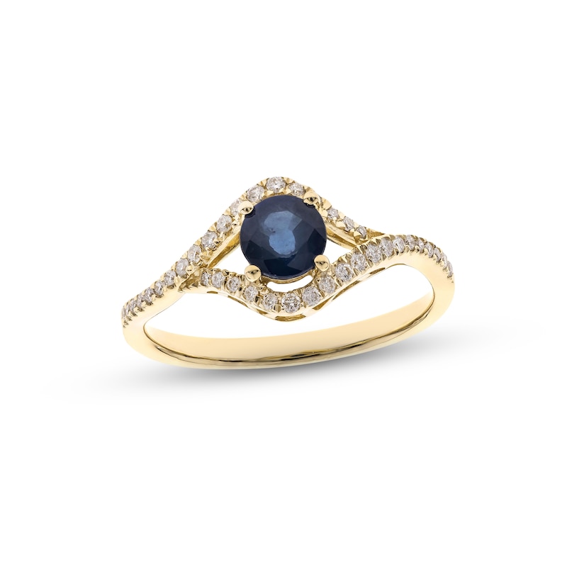 18 KT Yellow Gold Gleaming Circle Diamond and Onyx Ring