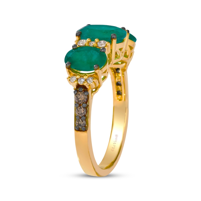 Main Image 2 of Le Vian Oval-Cut Emerald Three-Stone Ring 1/4 ct tw Diamonds 14K Honey Gold