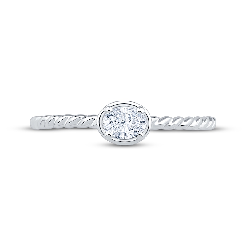 Oval-Cut Diamond Solitaire Rope Shank Engagement Ring 1/5 ct tw 14K White Gold (I/I1)