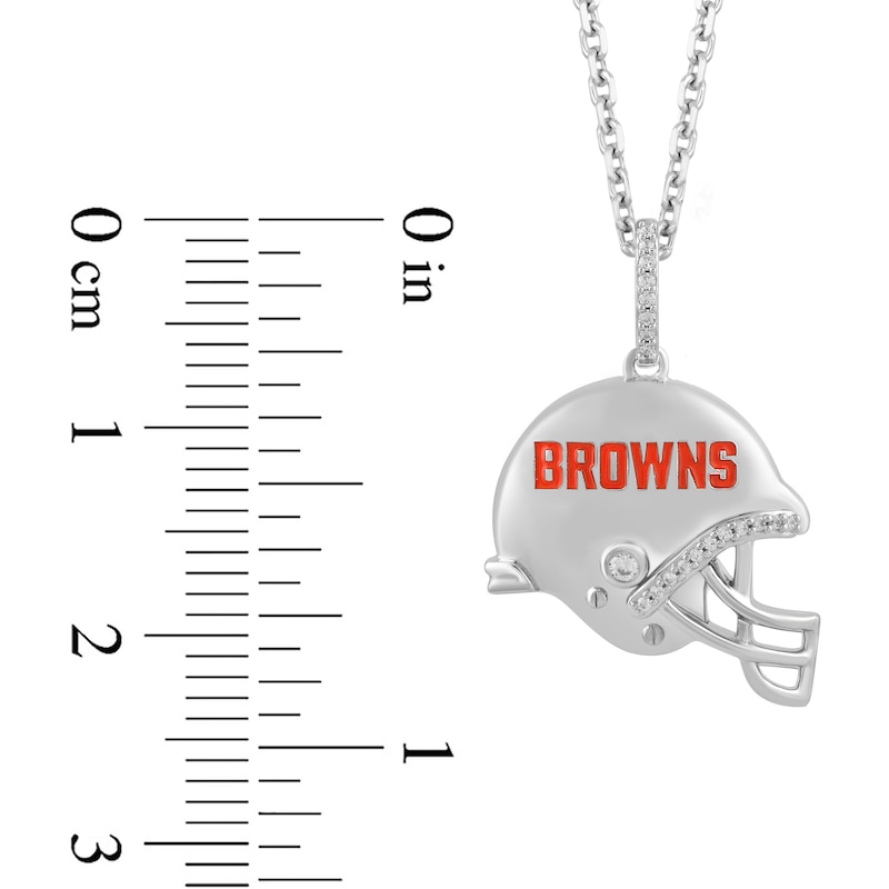 True Fans Cleveland Browns 1/20 CT. T.W. Diamond Helmet Necklace in  Sterling Silver