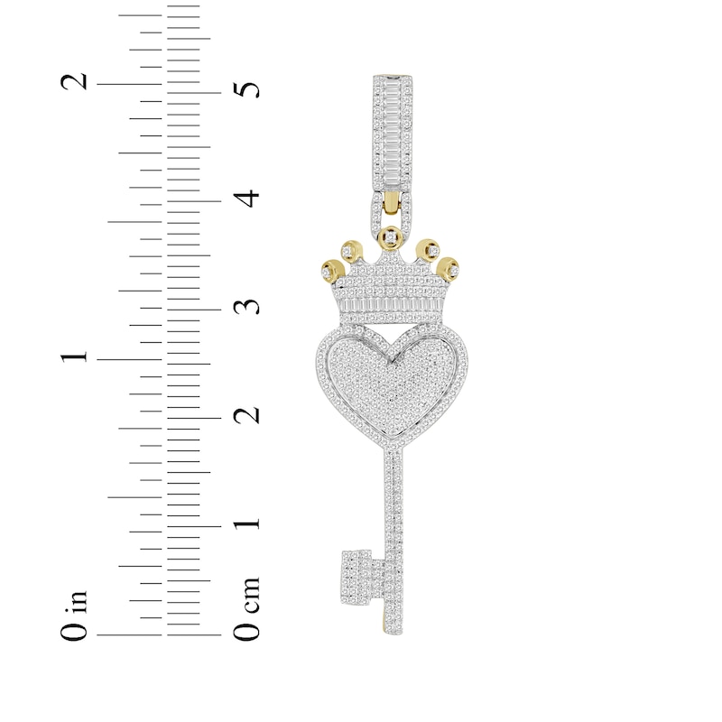 Main Image 2 of Men's Baguette & Round-Cut Heart Key with Crown Diamond Charm 3/4 ct tw 10K Yellow Gold