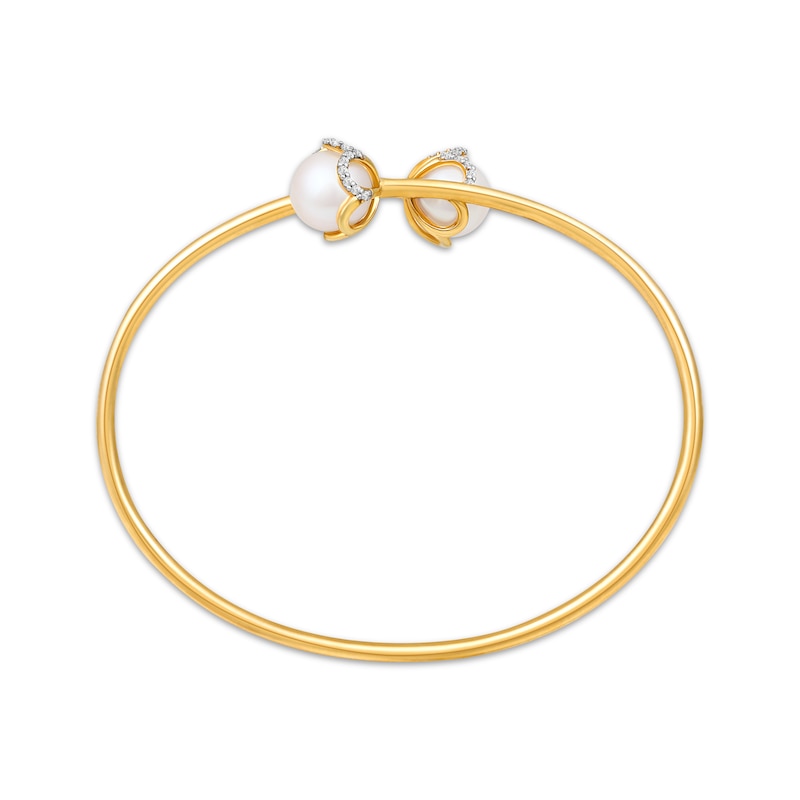 Main Image 3 of Cultured Pearl & Diamond Bypass Flower Bangle Bracelet 1/4 ct tw 10K Yellow Gold