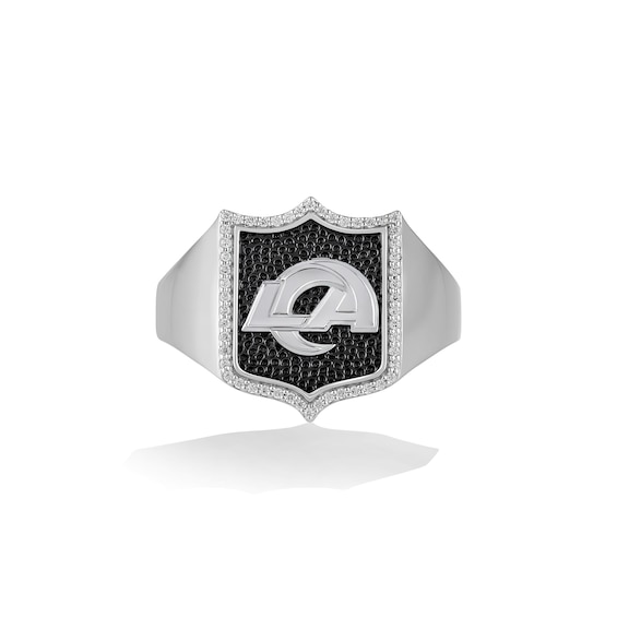 True Fans Los Angeles Rams 1/6 CT. T.W. Diamond and Enamel Shield Ring in Sterling Silver