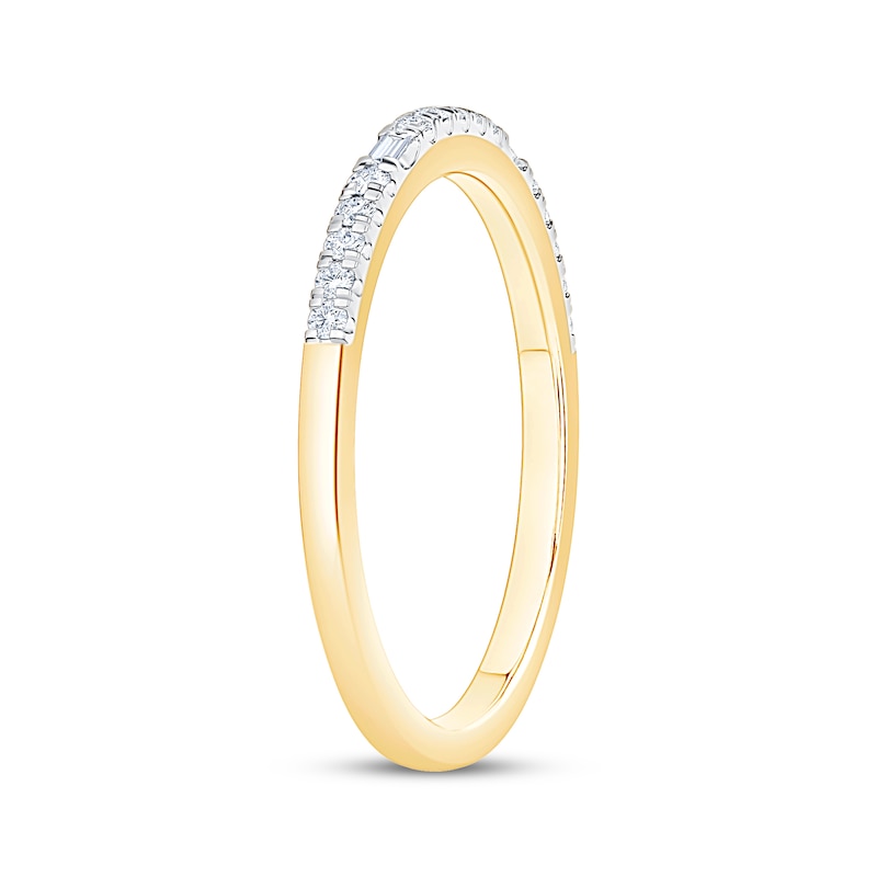 Baguette & Round-Cut Diamond Anniversary Ring 1/6 ct tw 10K Yellow Gold