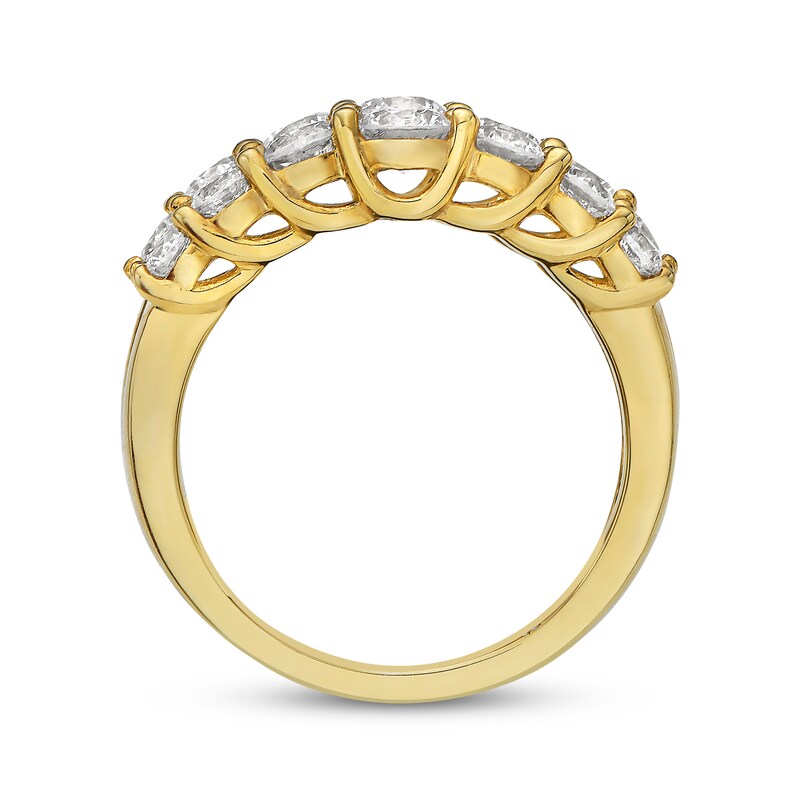 Main Image 3 of Diamond Graduated Three-Row Ring 3 ct tw 10K Yellow Gold