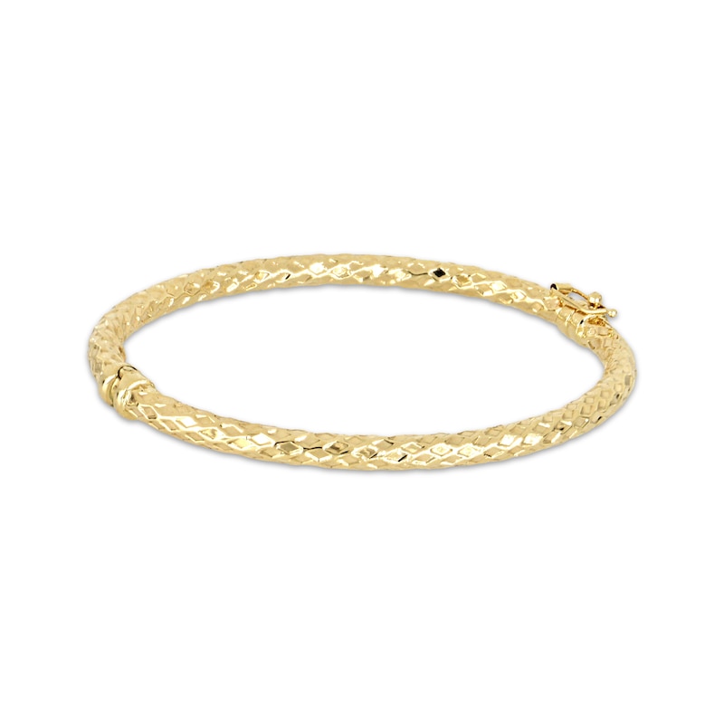 Main Image 1 of Italian Brilliance Diamond-Cut Snakeskin Bangle Bracelet 14K Yellow Gold