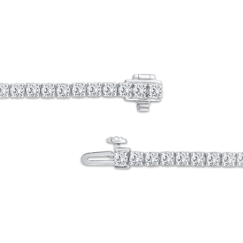 Main Image 3 of Diamond Graduated Bracelet 5 ct tw 14K White Gold 7&quot;