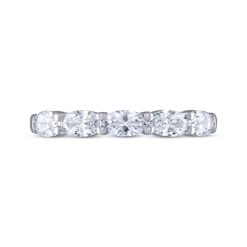 Main Image 3 of THE LEO Legacy Lab-Grown Diamond Oval-Cut Five-Stone Anniversary Ring 1 ct tw 14K White Gold