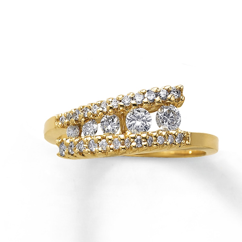 Main Image 1 of Previously Owned Diamond Journey Ring 1/2 ct tw 14K Yellow Gold