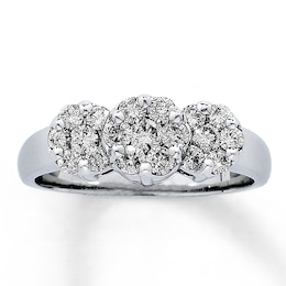 Previously Owned 3-Stone Cluster Diamond Ring 3/4 ct tw Round-cut 14K White Gold