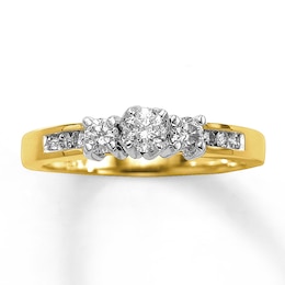 Previously Owned Ring 1/2 ct tw Diamonds 14K Yellow Gold