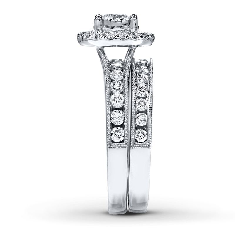 Main Image 3 of Previously Owned Diamond Bridal Set 1-1/3 ct tw Round-cut 14K White Gold