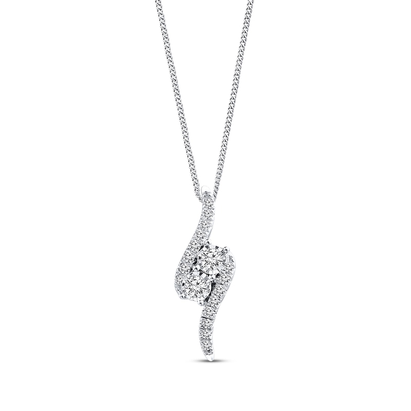 Main Image 1 of Previously Owned Diamond Necklace 1/4 ct tw 14K White Gold