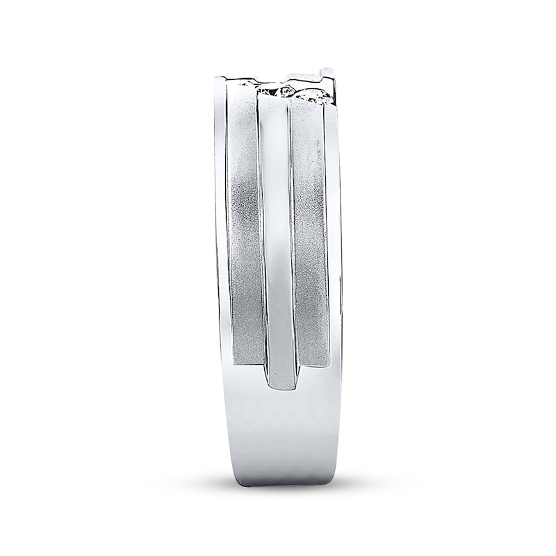 Main Image 3 of Previously Owned Men's THE LEO Wedding Band 1/6 ct tw Round-cut Diamonds 14K White Gold