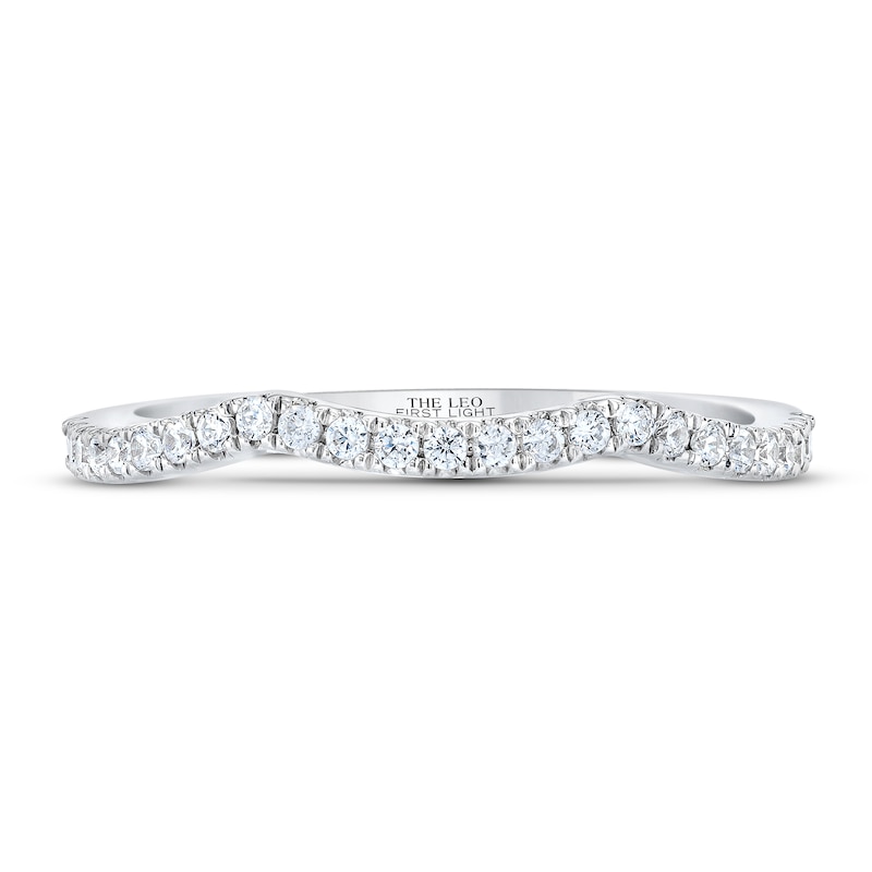 Main Image 3 of Previously Owned THE LEO First Light Diamond Wedding Band 1/5 ct tw Round-cut 14K White Gold