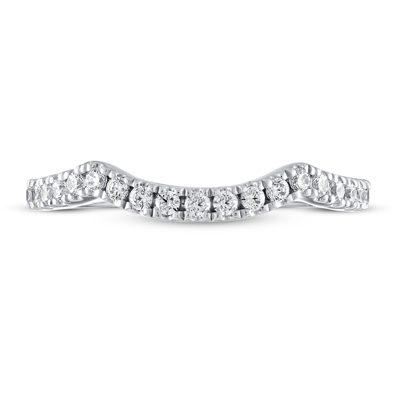 Main Image 3 of Previously Owned THE LEO Diamond Wedding Band 1/4 ct tw 14K White Gold