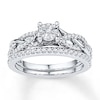 Thumbnail Image 0 of Previously Owned Diamond Bridal Set 3/8 ct tw Round-cut 10K White Gold