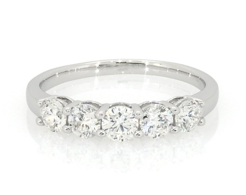 Main Image 1 of Previously Owned THE LEO Ideal Cut Diamond Anniversary Ring 1 ct tw 14K White Gold