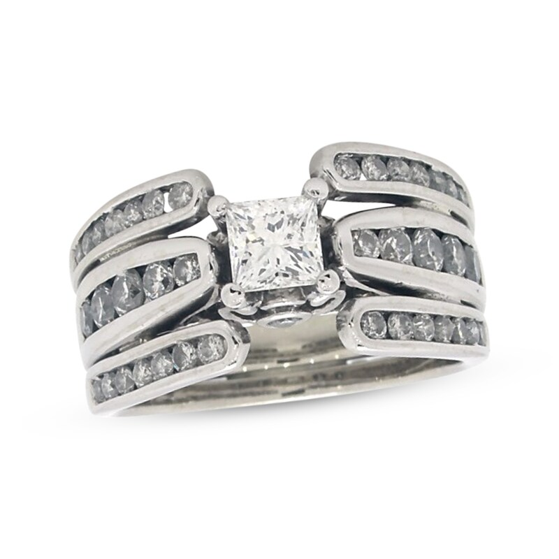 Main Image 1 of Previously Owned Princess-Cut Diamond Bridal Set 1-3/8 ct tw 14K White Gold Size 5.25