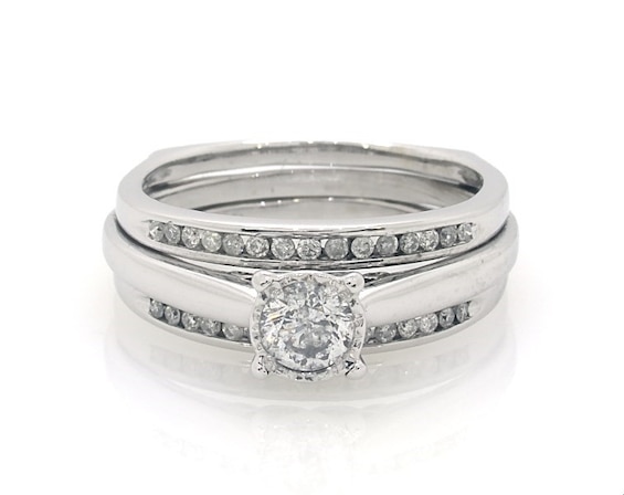 Previously Owned Round-Cut Diamond Bridal Set 3/4 ct tw 14K & 10K White Gold Size 9