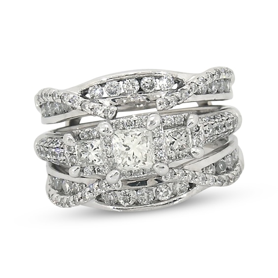 Previously Owned Princess-Cut Diamond Three-Stone Bridal Set 1-7/8 ct tw 14K White Gold Size 5.75