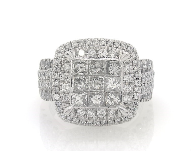 Main Image 1 of Previously Owned Diamond Engagement Ring 3 ct tw Princess & Round 10K White Gold