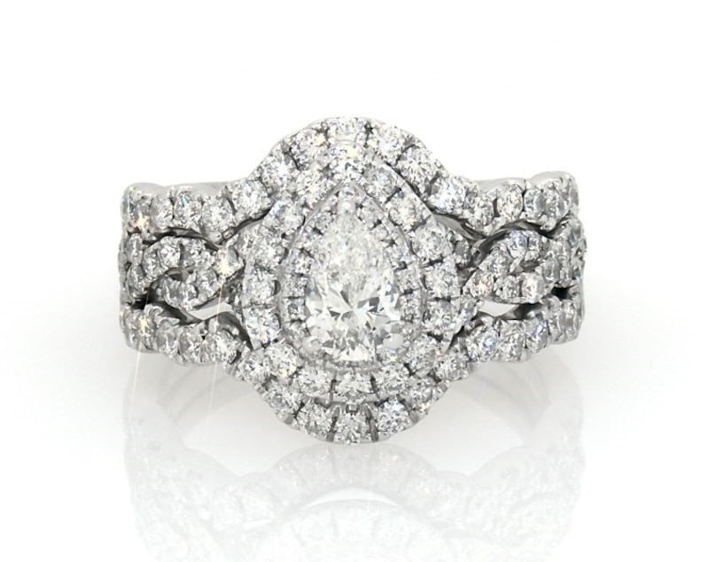 Main Image 1 of Previously Owned Neil Lane Pear-Shaped Diamond Halo Bridal Set 1-7/8 ct tw 14K White Gold Size 8.5