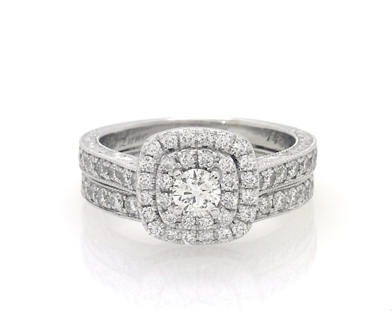 Previously Owned Neil Lane Round-Cut Diamond Bridal Set 1-1/8 ct tw 14K White Gold Size 5.5