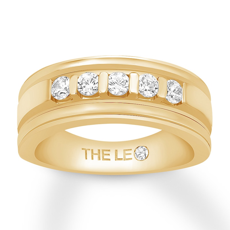 Main Image 1 of Previously Owned THE LEO Diamond Men's Wedding Band 5/8 ct tw Round 14K Yellow Gold