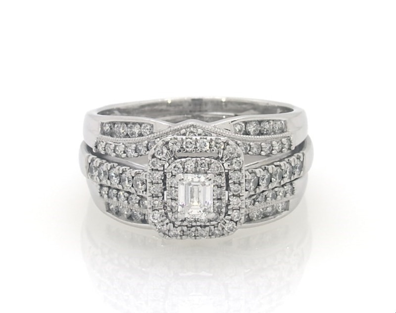 Main Image 1 of Previously Owned Emerald-Cut Diamond Halo Bridal Set 3/4 ct tw 14K White Gold Size 7.25