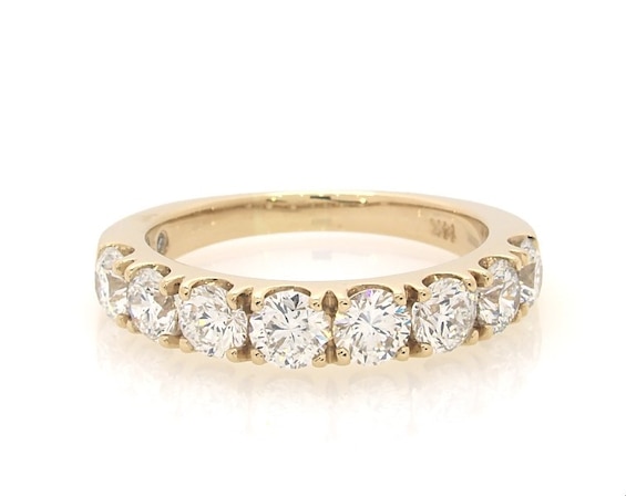 Previously Owned THE LEO Diamond Anniversary Ring ct tw 14K Gold
