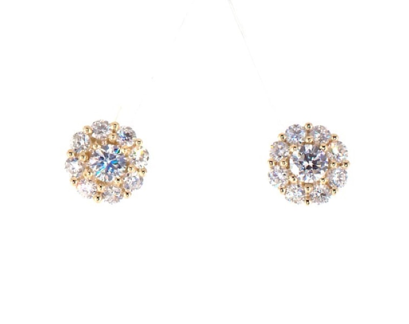 Main Image 1 of Previously Owned Lab-Grown Diamonds by KAY Flower Stud Earrings 1 ct tw Round-Cut 14K Yellow Gold