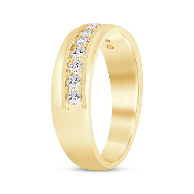 Main Image 2 of Previously Owned Men's Diamond Diagonal Row Wedding Band 1/2 ct tw 10K Yellow Gold