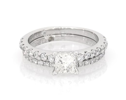 Previously Owned THE LEO Diamond Princess-Cut Bridal Set 7/8 ct tw 14K White Gold Size 3.75