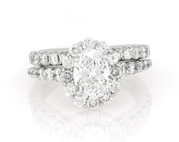 Previously Owned Oval-Cut Lab-Grown Diamond Bridal Set 2-1/8 ct tw 14K White Gold Size 4.75