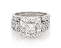 Previously Owned Princess-Cut Diamond Halo Bridal Set 1-7/8 ct tw 14K White Gold Size 6.25