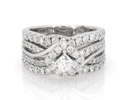 Previously Owned THE LEO Diamond Tilted Princess-Cut Halo Bridal Set 1-1/2 ct tw 14K White Gold Size 5.75