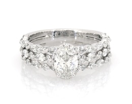 Previously Owned Neil Lane Oval-Cut Diamond Bridal Set 2-1/2 ct tw 14K White Gold Size 8.25