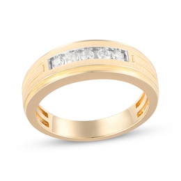 Men's Diamond Five-Stone Wedding Band 1/4 ct tw 10K Yellow Gold