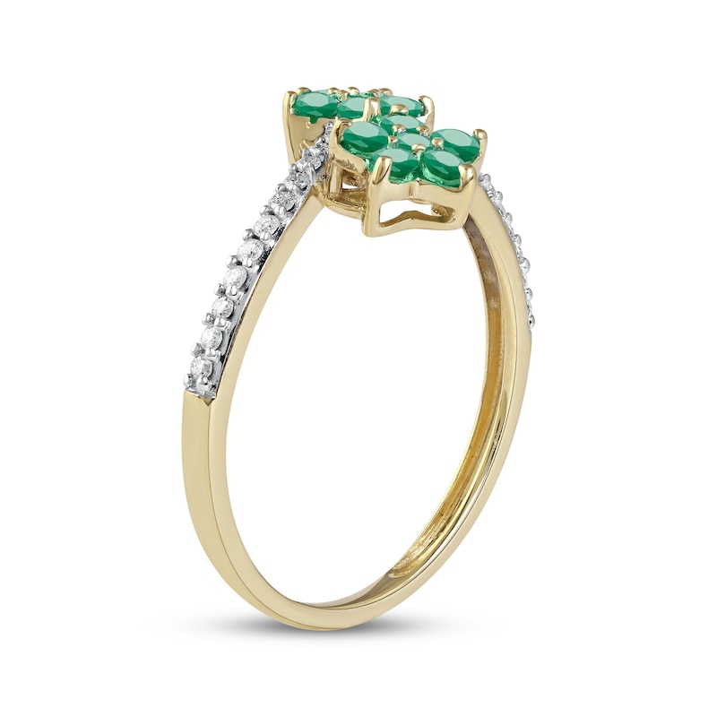 Main Image 2 of Emerald Flower Ring 1/8 ct tw Diamonds 10K Yellow Gold