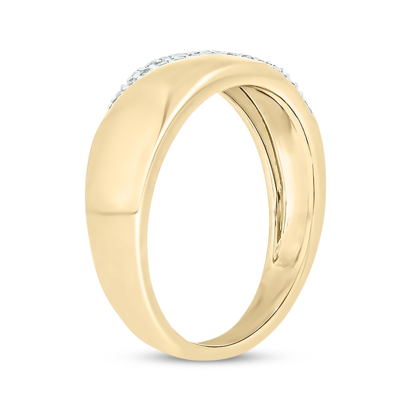 Main Image 2 of Men’s Round-Cut Diamond Diagonal Two-Row Wedding Band 1/6 ct tw 10K Yellow Gold