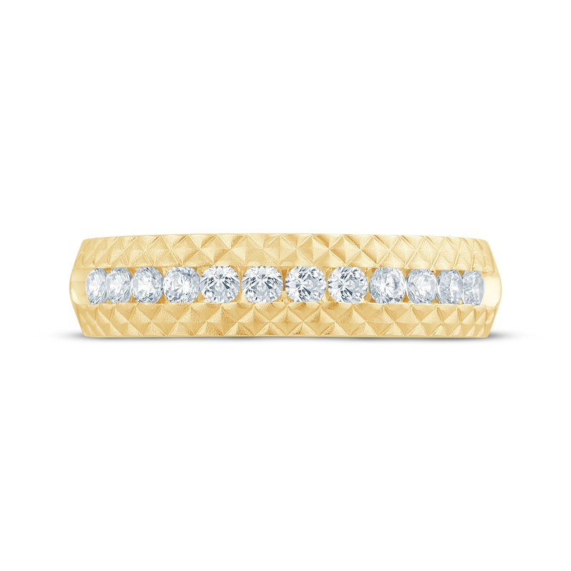 Main Image 3 of Men's Diamond Pyramid Edge Wedding Band 1/2 ct tw 10K Yellow Gold