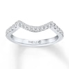 Thumbnail Image 1 of THE LEO Diamond Wedding Band 1/4 ct tw Round-cut 14K White Gold