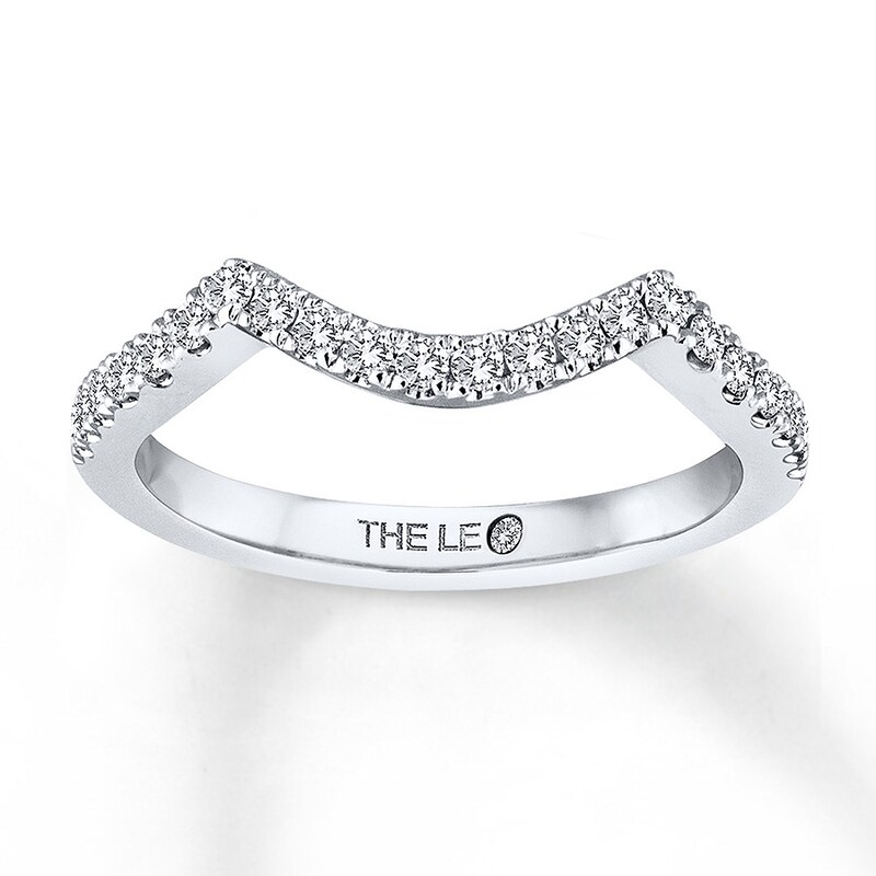 Main Image 1 of THE LEO Diamond Wedding Band 1/4 ct tw Round-cut 14K White Gold